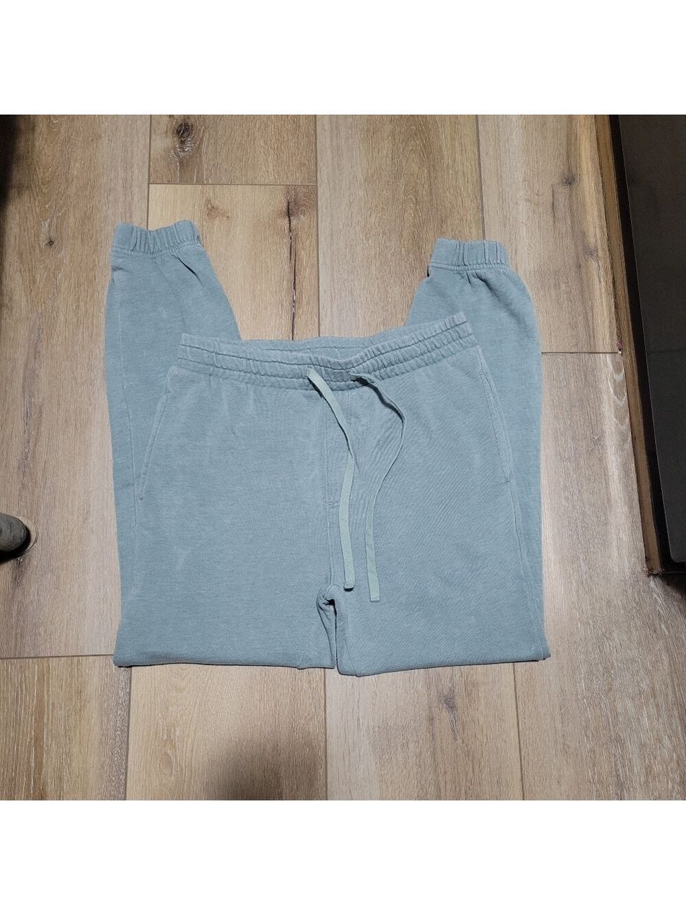 No Boundaries Green Sweatpants Size S